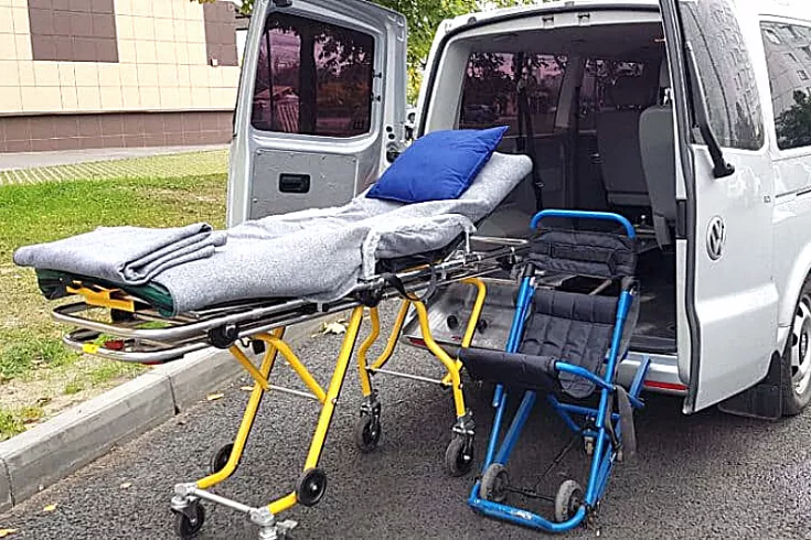 Перевозка из дома в больницу Перевозка из дома в больницу
