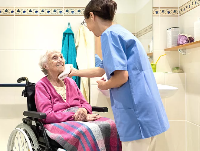 Услуги сиделки на дом